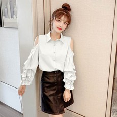 가바바 여성 프릴 어깨트임 블라우스 G42337