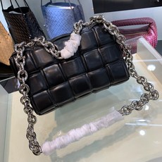 블랙문 BOTTE 5869 the chain cassette 블랙 (26cm)
