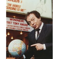 Jackie Mason 양복과 넥타이를 가리키는 촬영 사진 촬영 (8 x 10) ((8 x 10) Varies), (8 x 10), Varies, (8 x 10), Varies