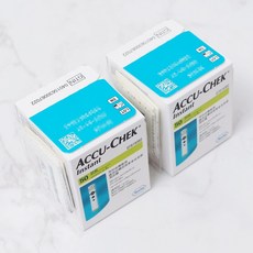 아큐첵 인스턴트 혈당계+채혈기+시험지100매+호환침100개+솜100매+건강한메디 굿즈 1세트 Accu-Chek Instant Kit 상품 이미지