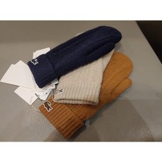 8b50cd0281cbfcaf0a2aafc3bb7b8136a811c7fa326a259239703eb7b49d.jpg