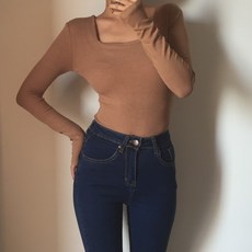 7825fed1a9bffd4e1879d8ece500fbedff68af6e692e7e7e983a40085fe6.jpg