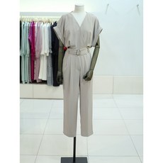 지고트점프슈트