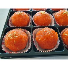 Motichoor Laddu sweet Balls India Food / 러두 . 라두 인도 음식, 550g, 1개