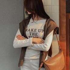 8fc7cde3bf54887630e4a6d68d252d6692c53e9c7558a2faff66a5077a90.jpg
