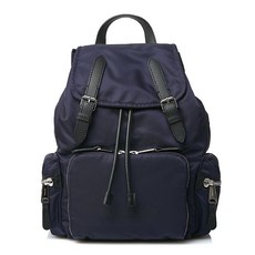 [버버리] 미디엄 로고 프린트 나일론 럭색 8011619 LL MD RUCKSACK N NB2 A2190