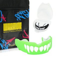 Warrior Mouthguards Beast Fang 마우스 가드 MMA 축구 주짓수 BJJ 하키 농구 레슬링 라크로스 복싱 성인 및 청소년 축구 마우스 가드, 외계인 유령 비스트 송곳