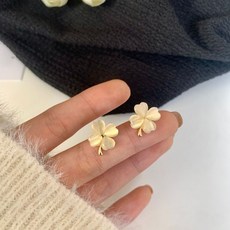 알함브라귀걸이