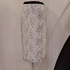 1d9c0a5c5cc1628da286ebc9642e72fe0a3bab359efe71218e55e44edd76.jpg