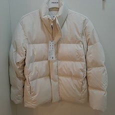 b2effe763dad5a41edc23d9f4467c762bab910ab7b7961e708b0902b418f.jpg