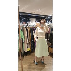 강남뉴코아오즈세컨 엠보자가드스커트O22A0WSC903W