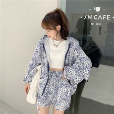 11ba502fdd279b099fe45aed28278035e392ce1f3543d1c6af2d0c5a422a.jpg