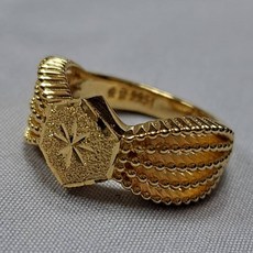 6dec740a7bf1bd17c1522ae5d7eea11091d3b86120ba21071475fde7f953.jpg