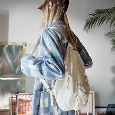 ade47f3e75ab39a10926209ff158ca98419c8867273436fe9778ffd38f88.jpg
