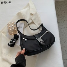 캐주얼 미니백 여성가방 2022 여름 코디 크로스백 나일론 천 숄더 겨드랑이 가방 반달가방