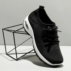 삭스에어스니커즈