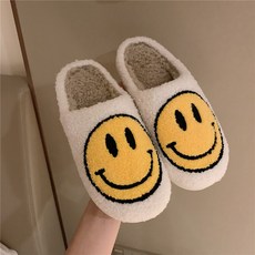 캐릭터 면슬리퍼 여자 귀여운 실내 미끄럼방지 스웨이드 어그 털 어그키즈 어그털 UGG 슬리퍼