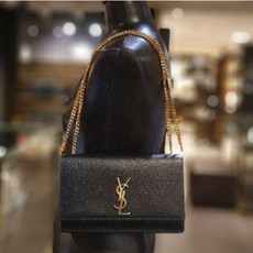 생로랑숄더백