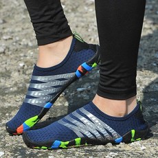 디스커버리아쿠아슈즈