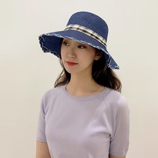 b677967948f2cbe915f295813bb7e35ba576da803aef5d1d700913efe43d.jpg