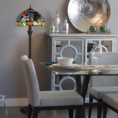 스테인드글라스장스탠드