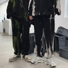 53e6e6ee57b9a438eeb355062f9a1a99ec34e9b6bd895353d5878f705fc2.jpg