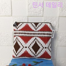 675a1cb850bcea5d74e727c61505eac56f52c5a22cb09d5930547fa070bc.jpg