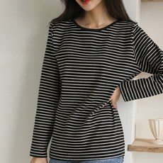 61e51618d7d1bc640280aa7433e680e3381cb08cb5a40352d8cfb813f558.jpg