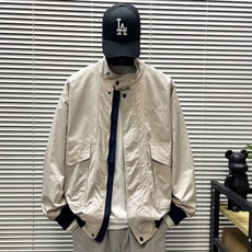 나이젤카본패딩