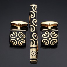 곰넥타이핀타이바