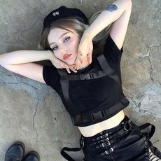 아이돌룩 벨트 멜빵 크롭반팔티 크롭티 반티 무대의상