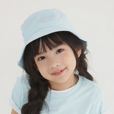 79a5e2c700390634f48f57c47802249fe9c63112ee907676e56a2a5e6613.jpg