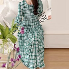 헤레이스 체크 쉬폰 스모크 원피스 YMSH24SS155