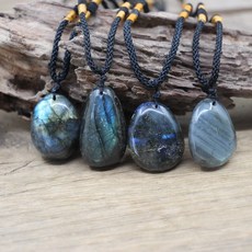 원석마크라메목걸이