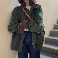 9225ab0d60329ba2a39796c659c70b613d2803aa7d2cf325d2a610a0da52.jpg