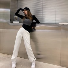 6646a6ce00496a1ef0354472ddfc3742d0e301ffb090d50281935ca949a2.jpg