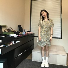 인싸템 달짝지근함 짤 수 있다 여름철 스타일리시 슬림핏 브이넥