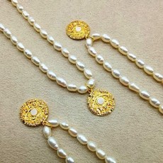 서울체크인윤혜진목걸이