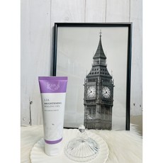 리아 브라이트닝 필링젤 각질제거제 (LIA BRIGHTENING PELLING GEL)