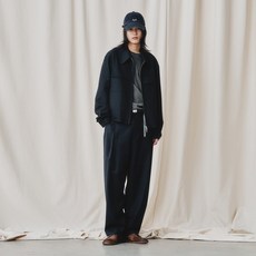 아트 이프 액츠 Wool Side Two Tuck Pants Black