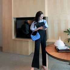 점프수트 블랙색 하이웨스트 툭떨어지는 와이드팬츠 멜빵바지 2020뉴타입 얇은타입 여성여름옷 일자핏 날씬해보이는 바지