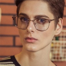 cbc8ee15603c85eae23140e5de04ade4fd3af8639717ab912cb98d9e6e79.jpg