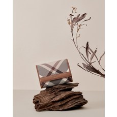 닥스여성3단중지갑