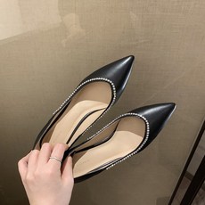 de4a388d3920128d395ea66a73a12f111952d10a17641a2f3b39f00c136c.jpg