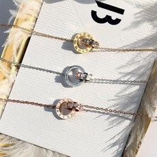 YUNRUO 순수 티타늄 스틸 쥬얼리 로즈 골드 컬러 로마 숫자 크리스탈 펜던트 목걸이 생일 선물 여자/여자 도매|steel jewelry|crystal pendant neck