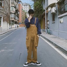 남자점프수트브라운