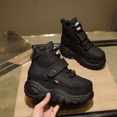 김건희운동화