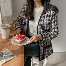 2914ee6ada5a5c2cc95272cfc680746d354bd8b40b0f5cc3bf4fb026e508.jpg