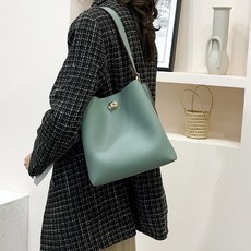 샤넬턴락메리제인