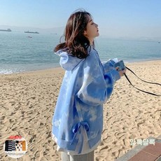 49a89e3f0bd812a63be740019d19a21be52ab0c4d54f069bb8a638832f1b.jpg